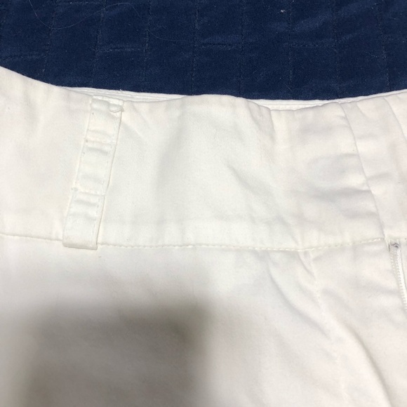 AGB white Cropped Pants size 10- 97% cotton 3% spandex- real cute summer pants - Picture 3 of 9